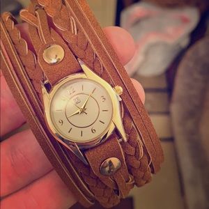 Beautiful NY&C women’s watch